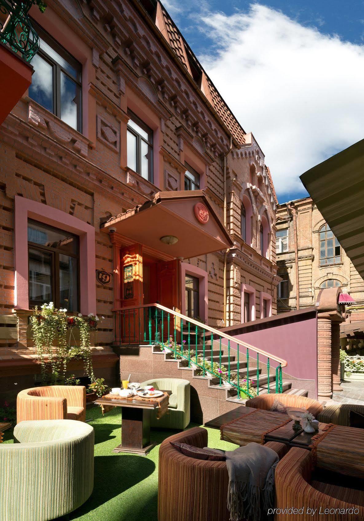 Hotel 19 Jarkov Exterior foto